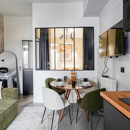 Centre De Grand Boulevard - Sentier Apartament